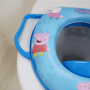 REDUCTEUR WC CONFORT AVEC POIGNEES PEPPA PIG  COLLECTOR